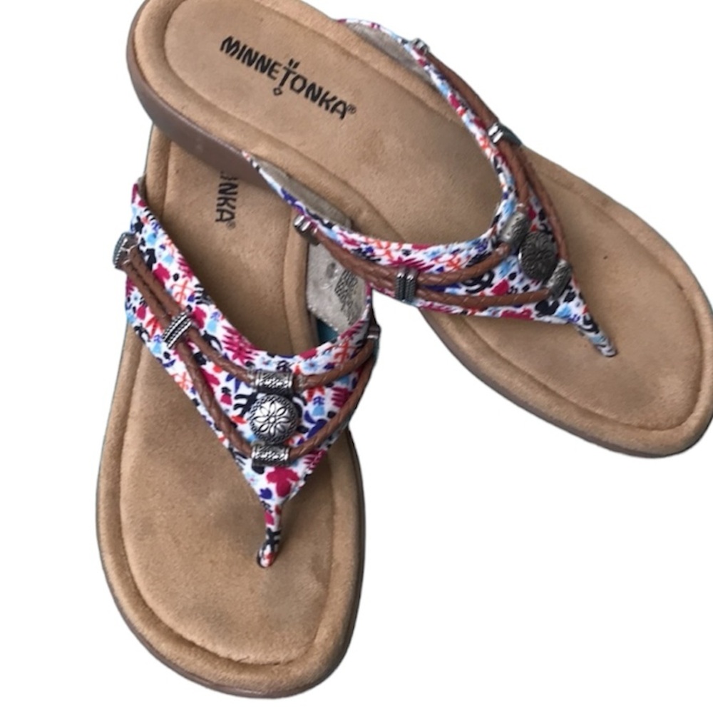 Minnetonka Silverthorne Boho Print Thong Sandal Sz 8